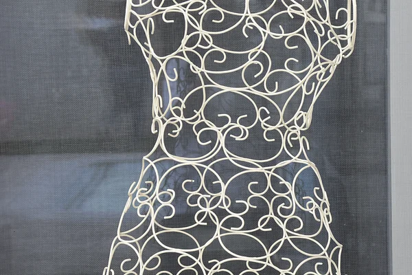 Mannequin de présentation décoratif en métal blanc 