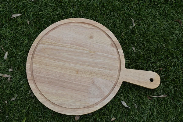 Planche apéritif ronde en bois