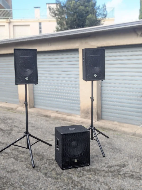 Sonorisation 2200w bluetooth 