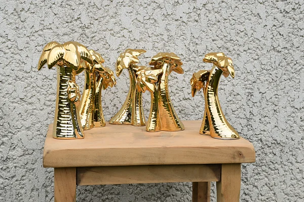 Lot de palmiers décoratifs dorés 