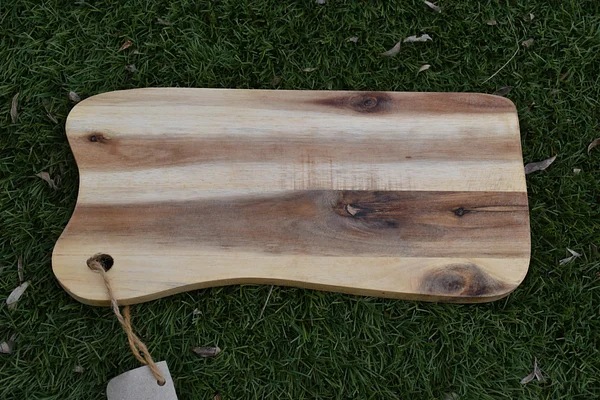 Planche apéritif rectangulaire en bois